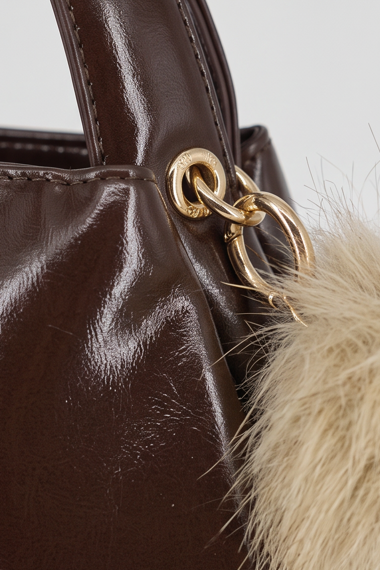 Bolso pequeño marron