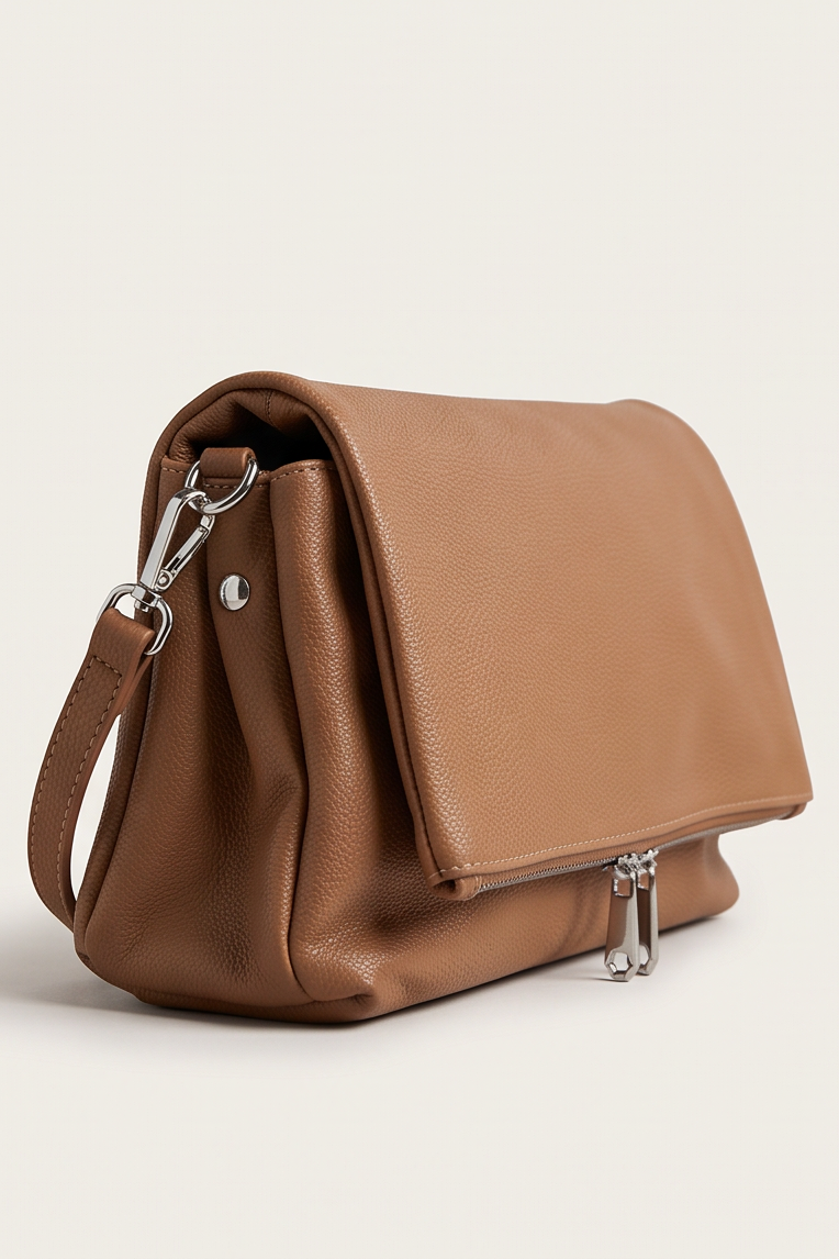 Bolso solapa camel