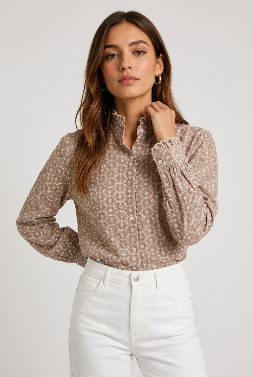 camisa bordada beige